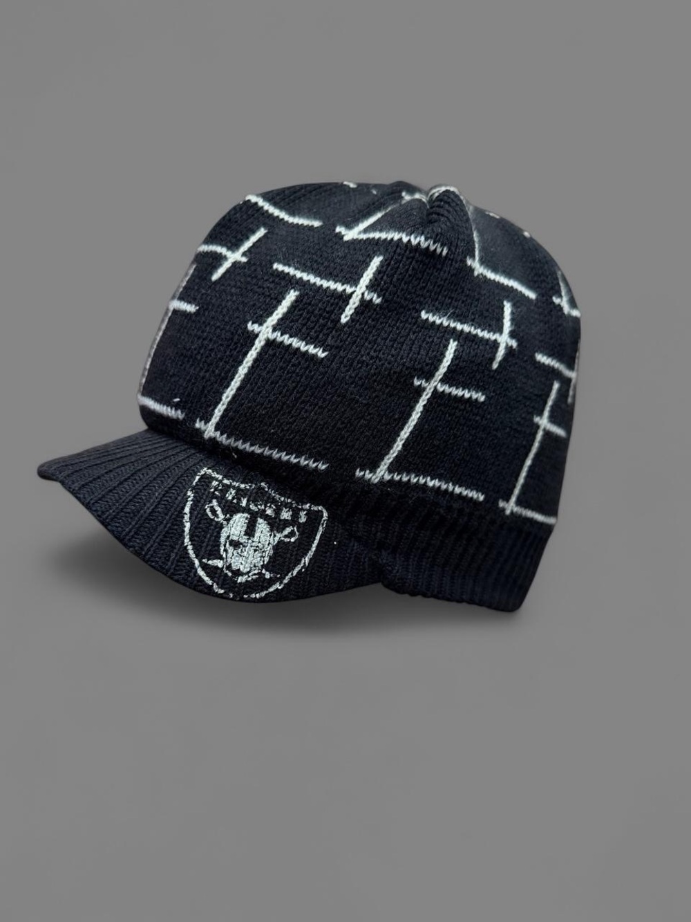 Y2K Reebok Throwback NFL Oakland Raiders Black Knit Beanie